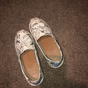 TOMS Canvas Year of the Dog Classics